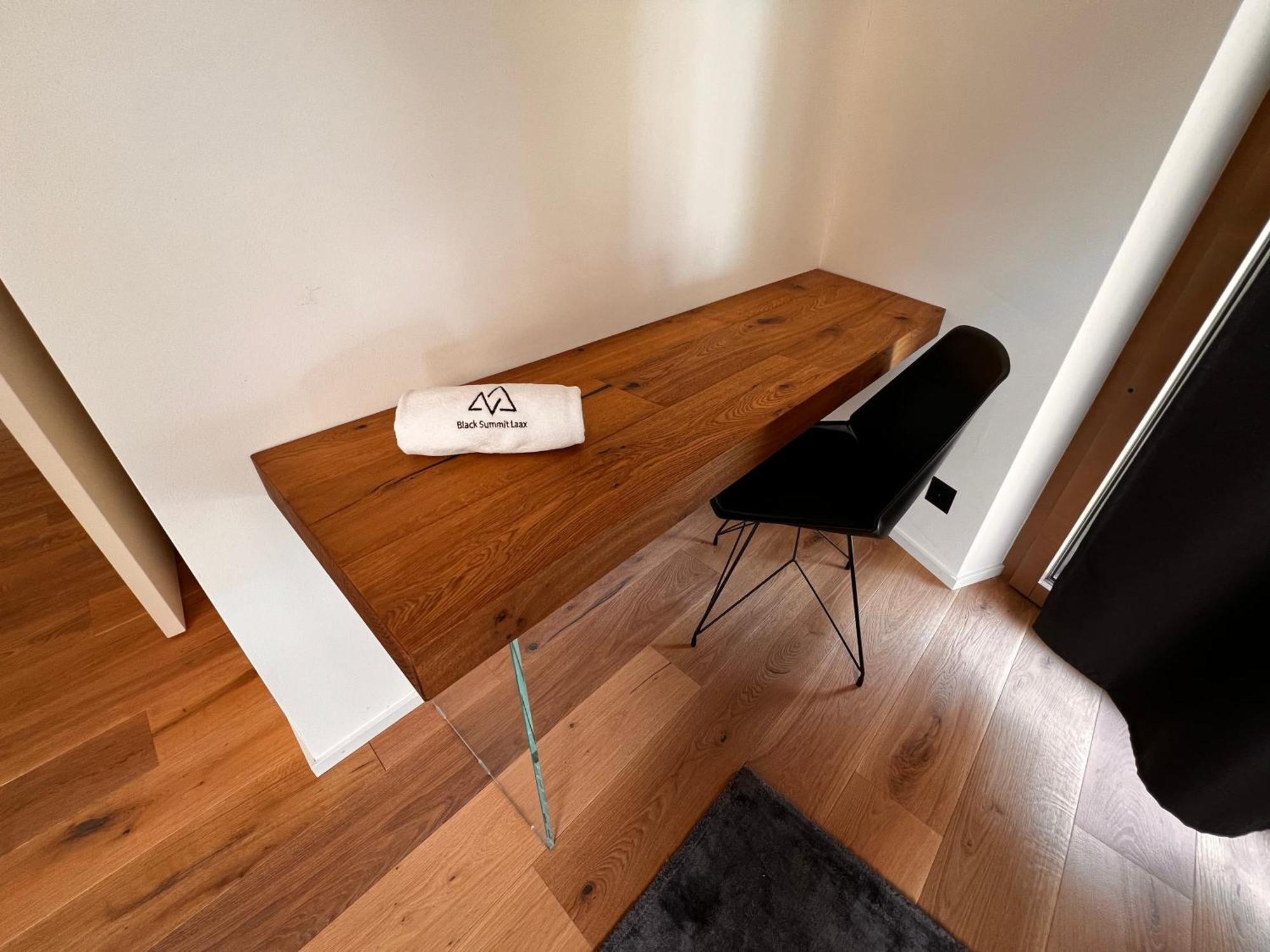 Black Summit Boutique Resort ラア エクステリア 写真
